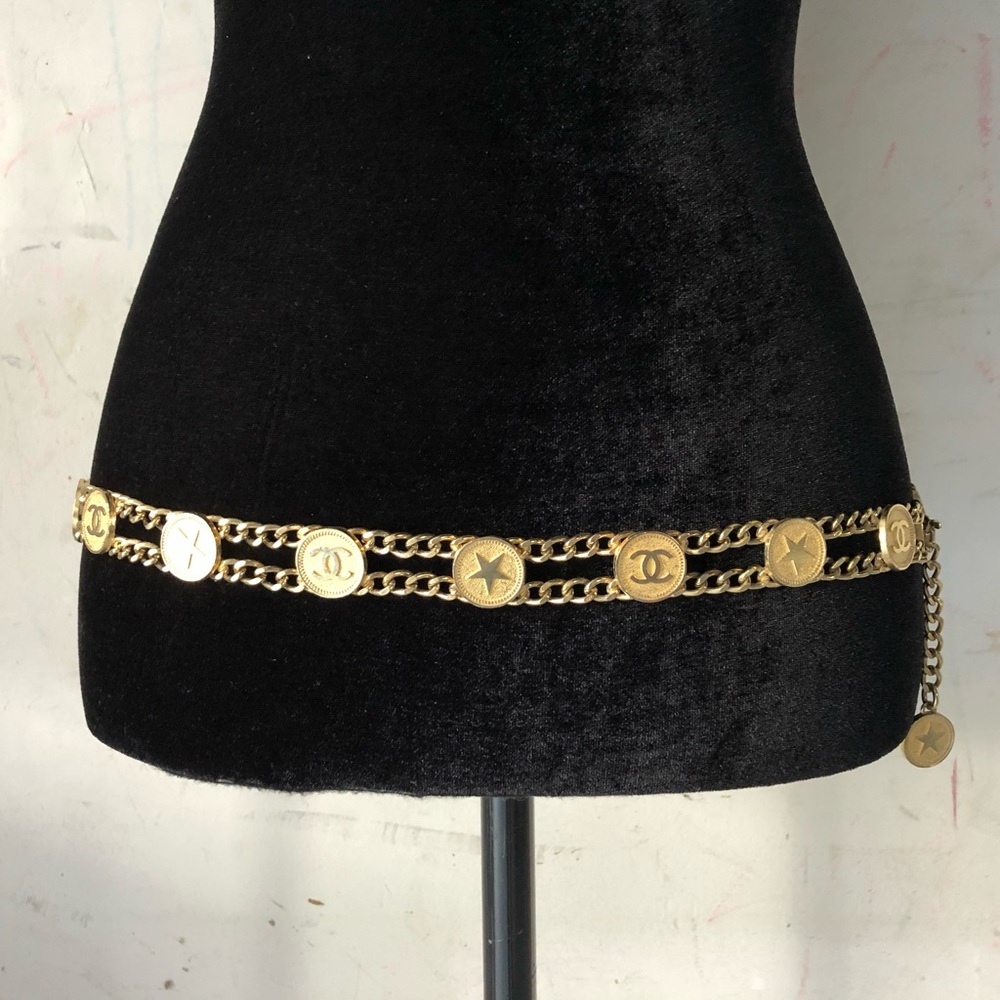 Vintage Chanel Gold Medallion Chain Belt